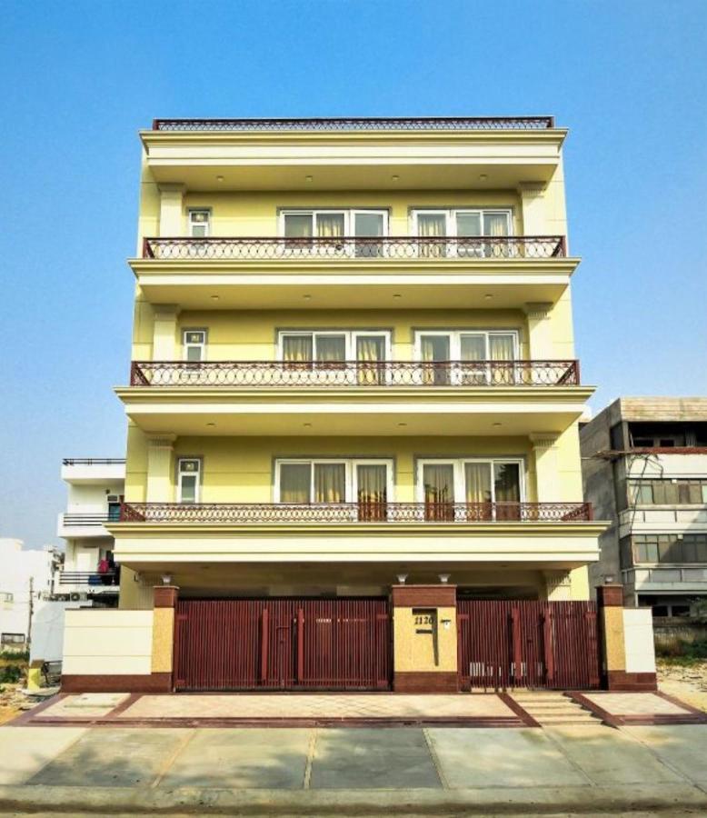 Bluo Studio5 Golf Course Road - Gym, Terrace Garden Gurgaon Exterior photo